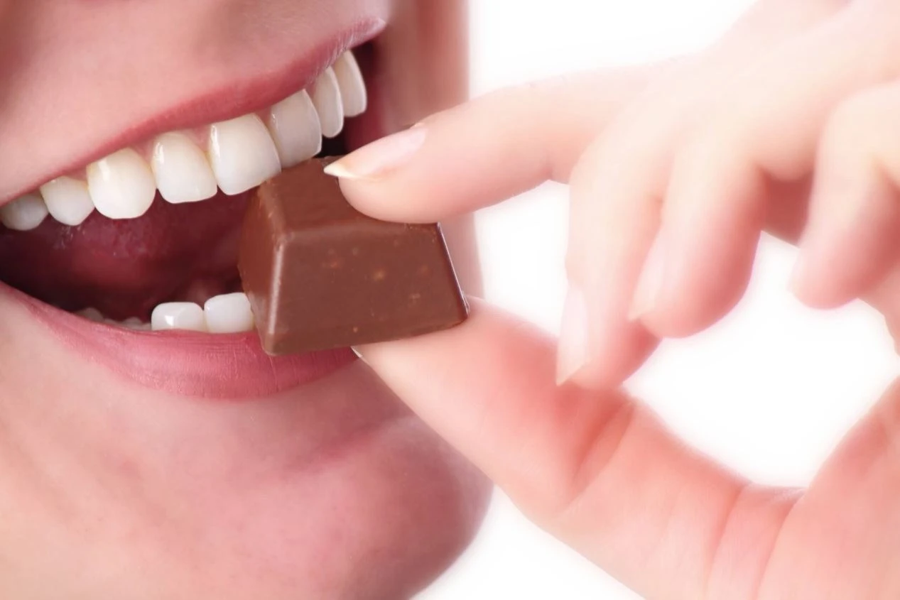 chocolate with teeth chocolate with teeth